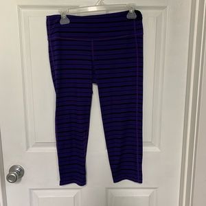 Athleta Striped Chatarunga Capri